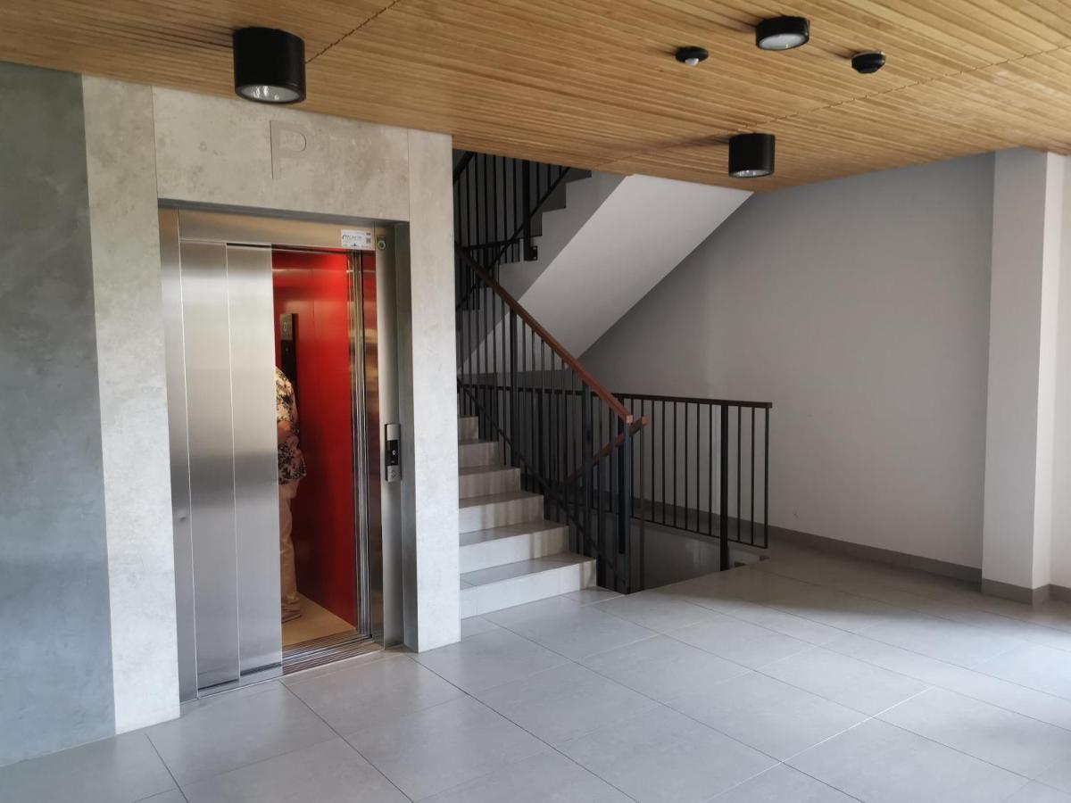 Apartament Kraków Arena Cracóvia Exterior foto