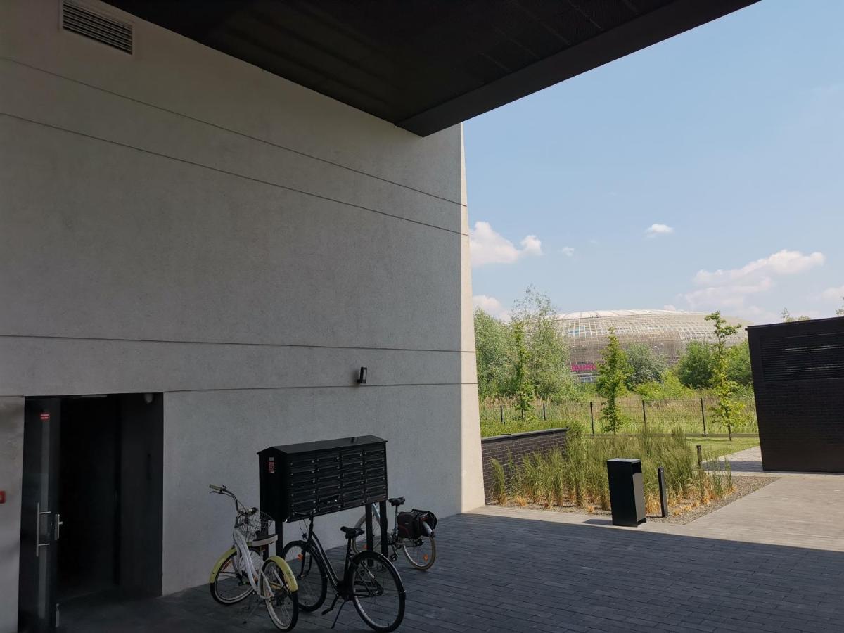 Apartament Kraków Arena Cracóvia Exterior foto