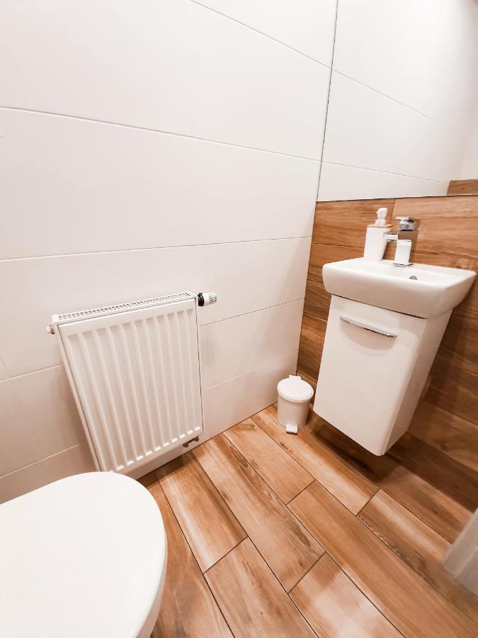 Apartament Kraków Arena Cracóvia Exterior foto